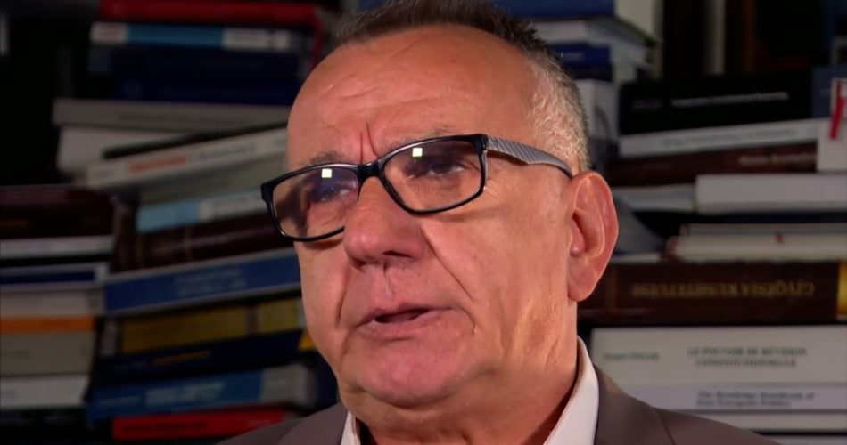 Çështja e dorëheqjes së prokurorëve serbë në Kosovë: Kur politika vishet me petkun e ligjshmërisë