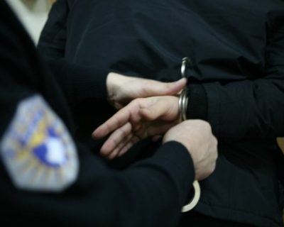 Arrestohet në Pejë shtetasi i Shqipërisë që goditi me veturë një person