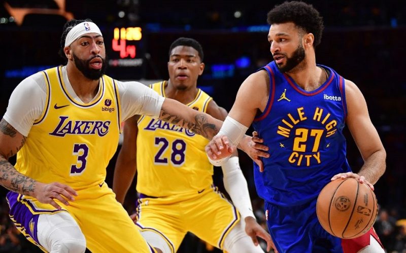 Lakersat sërish derën mbyllur për fitore ndaj kampionit