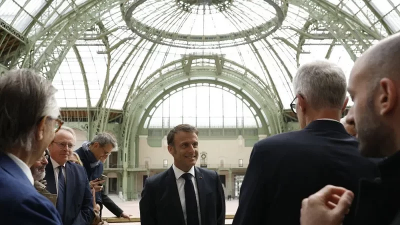 Macron: Ceremonia e hapjes së Olimpiadës së Parisit mund të zhvendoset