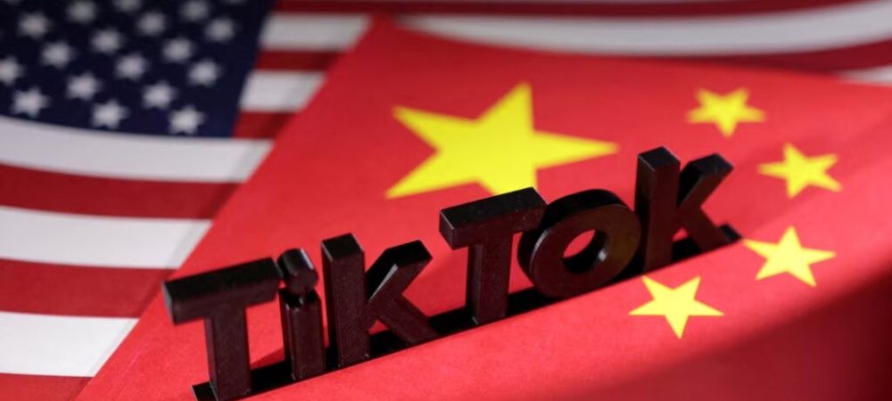 Sondazhi: Shumica e amerikanëve e shohin rrjetin TikTok si mjet ndikimi nga Kina