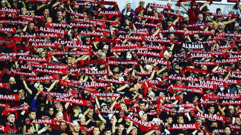 Ndeshja Shqipëri – Itali, në stadiumin e Dortmundit pritet të jenë mbi 50 mijë shqiptarë e më pak se 10 mijë italianë