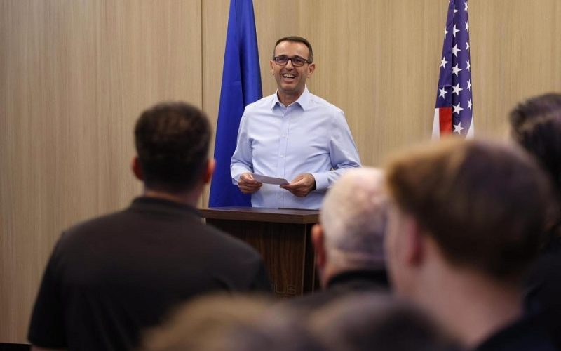 Gashani pret delegacionin nga SHBA: Forcohet bashkëpunimi sportiv