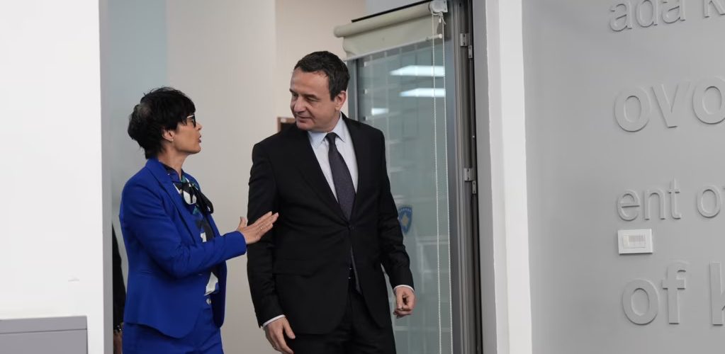 Pa qasje të veçantë, Kosova mbetet “e bllokuar” në integrimet evropiane