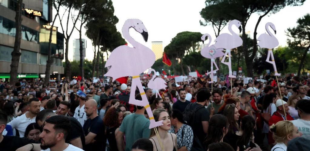 A ka dorë Irani në protestat në Tiranë?