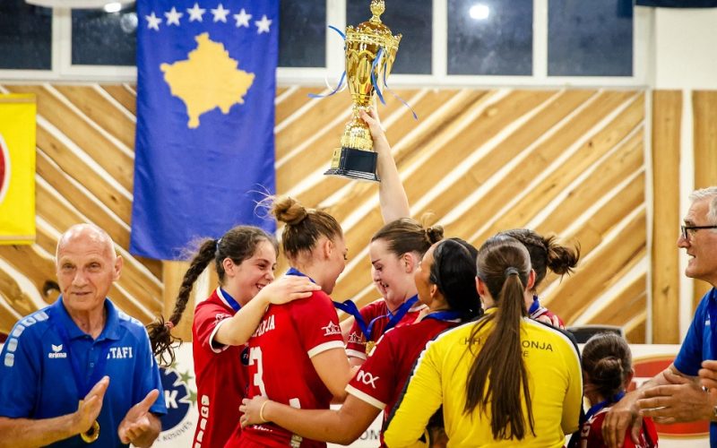 Shqiponja, kampione e Kosovës te kadetet