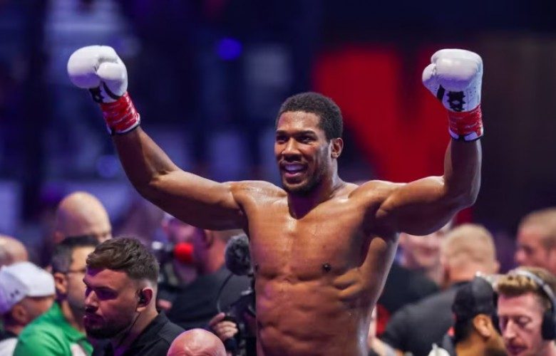 Pas fitores ndaj Prengës, Joshua synon sfidën me Fury