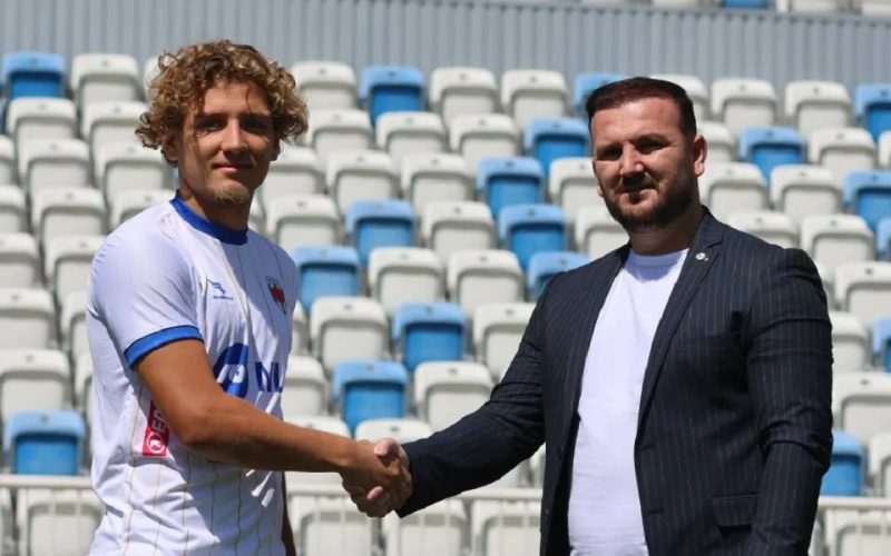 FC Prishtina zyrtarizon mesfushorin Arjanit Fazlijën