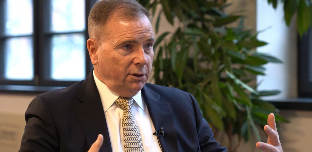 Hodges: Ngërçi politik e bën Kosovën më të cenueshme ndaj ndikimeve të jashtme