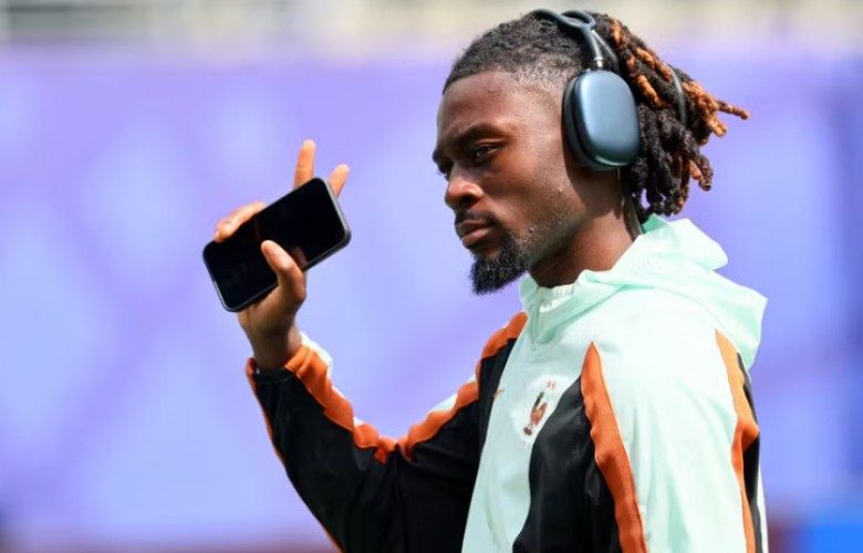 Chelsea sfidon Manchester Unitedin për yllin e Romës