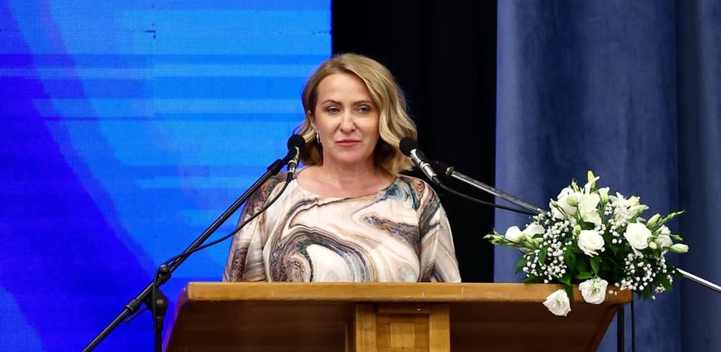 Paunoviq me pagë drejtoreshe në një institucion të mbyllur në Kosovë